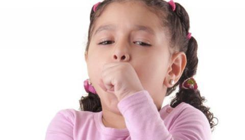 Детский кашель нельзя игнорировать: ребенок обязательно должен быть осмотрен врачом