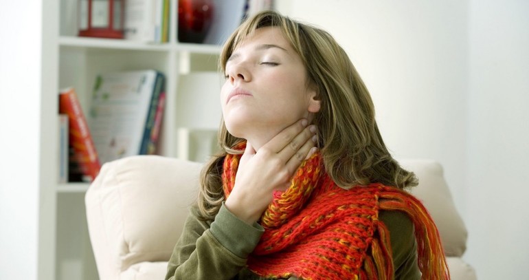Причины, почему во время простуды пропадает голос