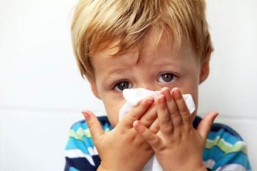 Глубокий кашель и температура у ребенка thumbnail