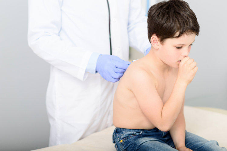 Как протекает аллергический бронхит у детей: что это и как отличить от обычного, причины возникновения, симптоматика, диагностические исследования, методы лечения