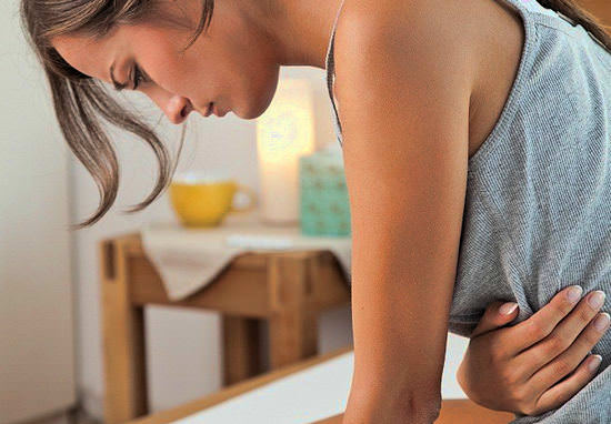 Боли в левом подреберье — причины, лечение болезненности в левом боку