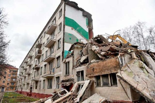 Если дом под снос нужно ли платить квартплату