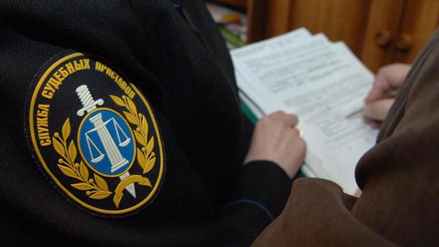 Если есть задолженность по квартплате можно ли выехать за границу