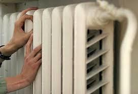 Если нет управляющей компании куда обращаться