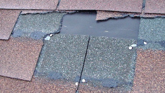 Если потекла крыша в многоквартирном доме что делать