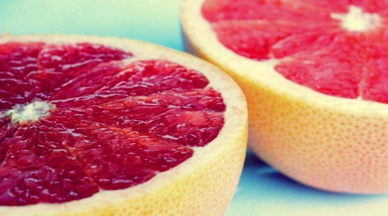 Грейпфрут снижает давление и уровень сахара в крови