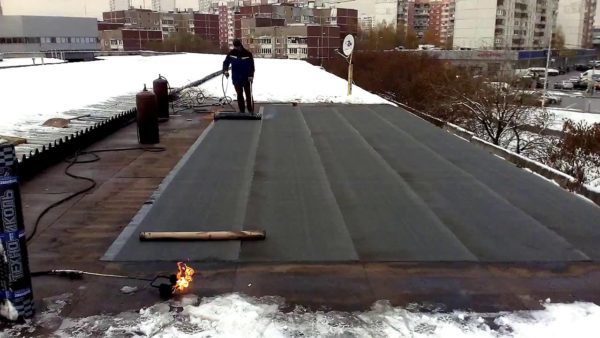 Как добиться ремонта кровли в многоквартирном доме