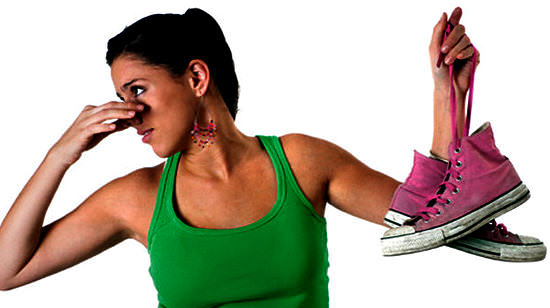 Как избавиться от запаха ног в домашних условиях &mdash; выбираем средство