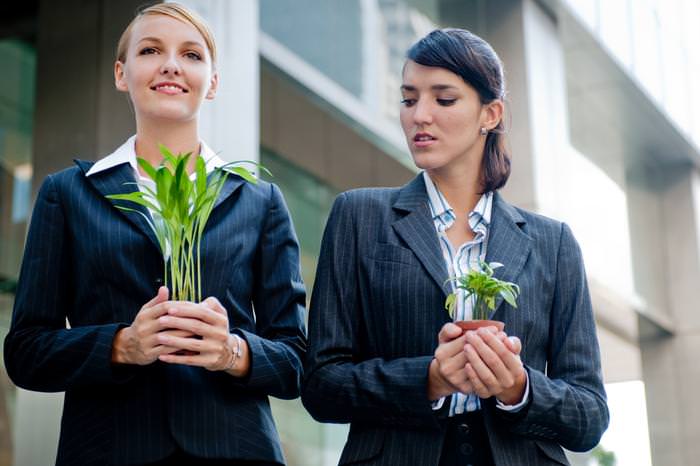 Как избавиться от зависти