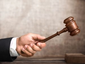 Как начисляется квартплата по прописанным или по площади