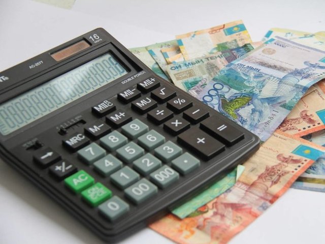 Как начисляется пеня за просрочку платежа коммунальных услуг пример