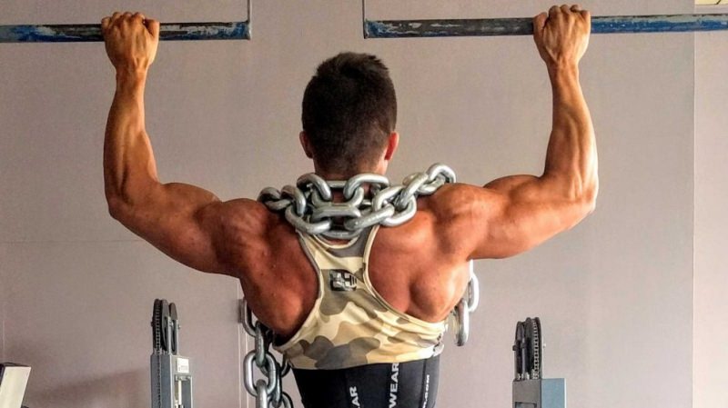 Как научиться подтягиваться на турнике за 1 месяц