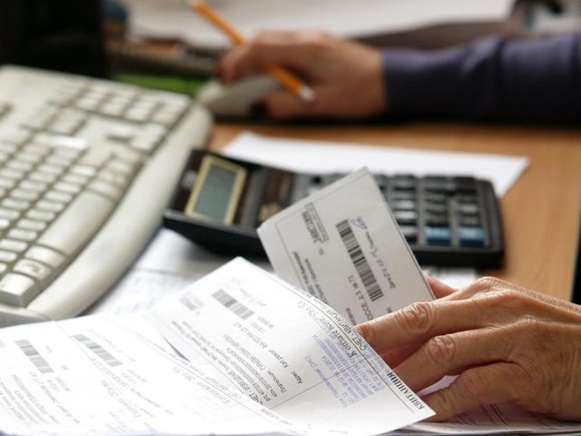 Как оплачивают коммунальные услуги заключенные