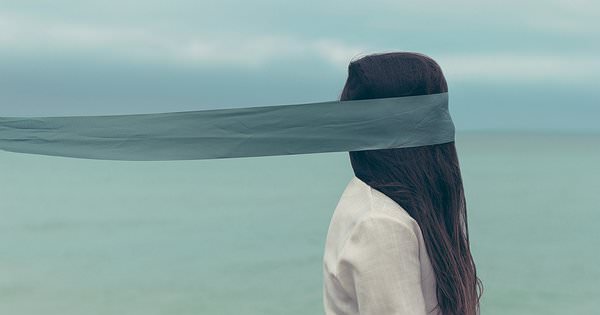 Как отпустить сожаление: 6 способов извлечь пользу и двигаться вперед