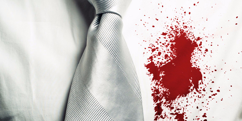 Как отстирать кровь с одежды, простые способы выведения крови