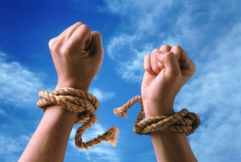 Как победить страх и тревогу народными средствами