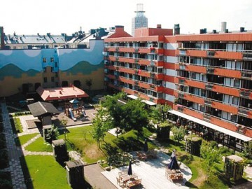 Как построить гараж рядом с многоквартирным домом