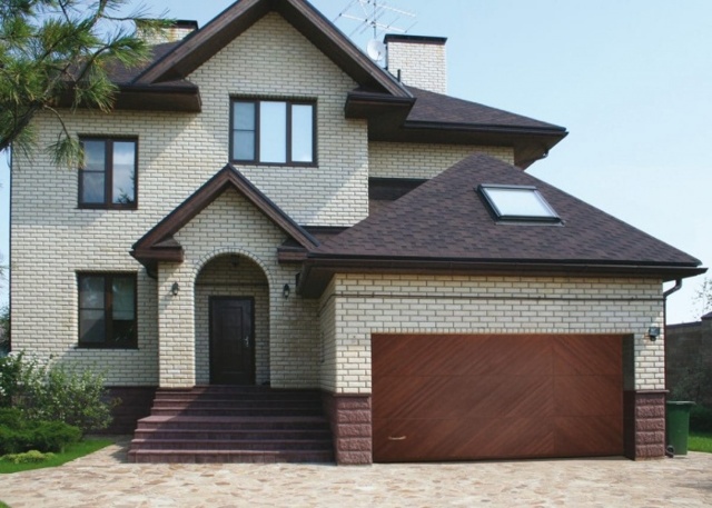 Как построить гараж рядом с многоквартирным домом