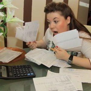 Как поступают с неплательщиками жкх