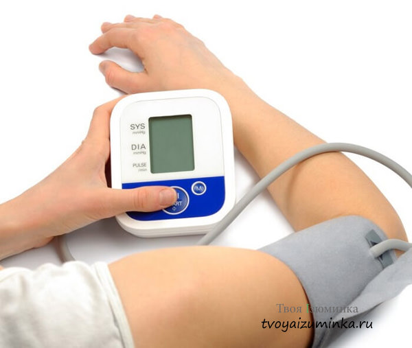 Как правильно измерить давление электронным тонометром