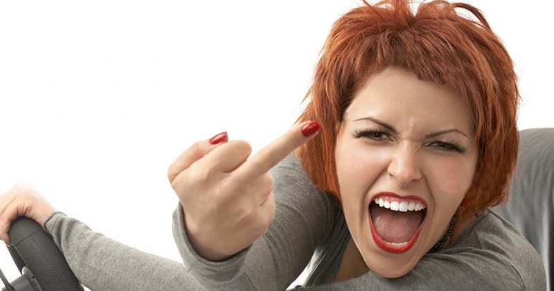 Как правильно реагировать на хамство