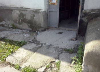 Как ремонтировать подъезд в многоквартирном доме