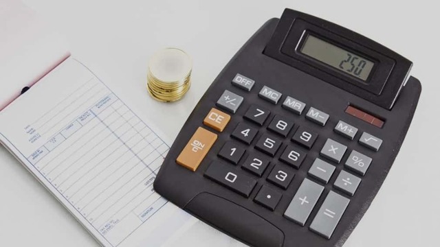 Как сделать перерасчет за коммунальные услуги если есть долг