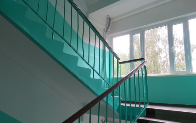 Как сделать ремонт в подъезде многоквартирного дома