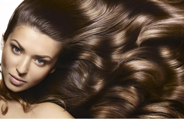 Как сделать волосы густыми в домашних условиях &mdash; народные средства для роста и густоты волос