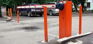 Как во дворе установить шлагбаум во дворе многоквартирного дома в