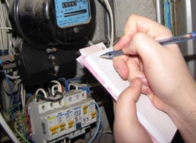 Как воруют электроэнергию в многоквартирном доме соседи