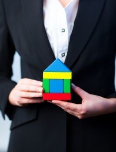 Как выбирается управляющая компания в многоквартирном доме