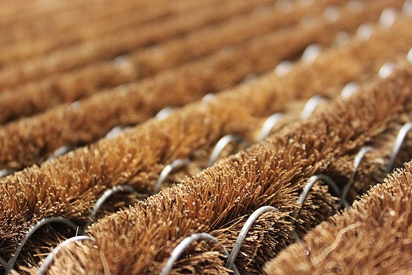 Как выбрать коврик в подъезд дома многоквартирного