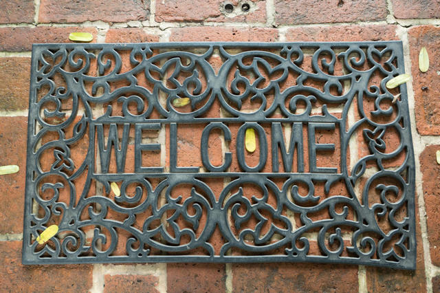 Как выбрать коврик в подъезд дома многоквартирного