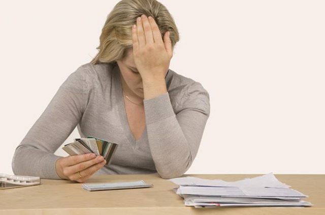 Как вылезти из долгов по квартплате