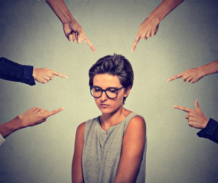 Зависимость от чужого мнения: как быть?